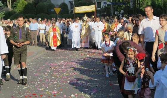 Procesja Bozego Ciala