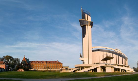 Sanktuarium Bozego Milosierdzia w Krakowie-Lagiewnikach - panorama